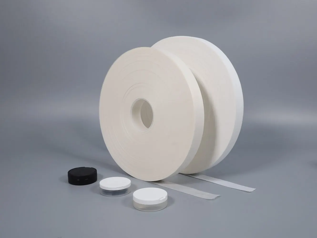 HM-A stable sealing pouch nonwoven fabric